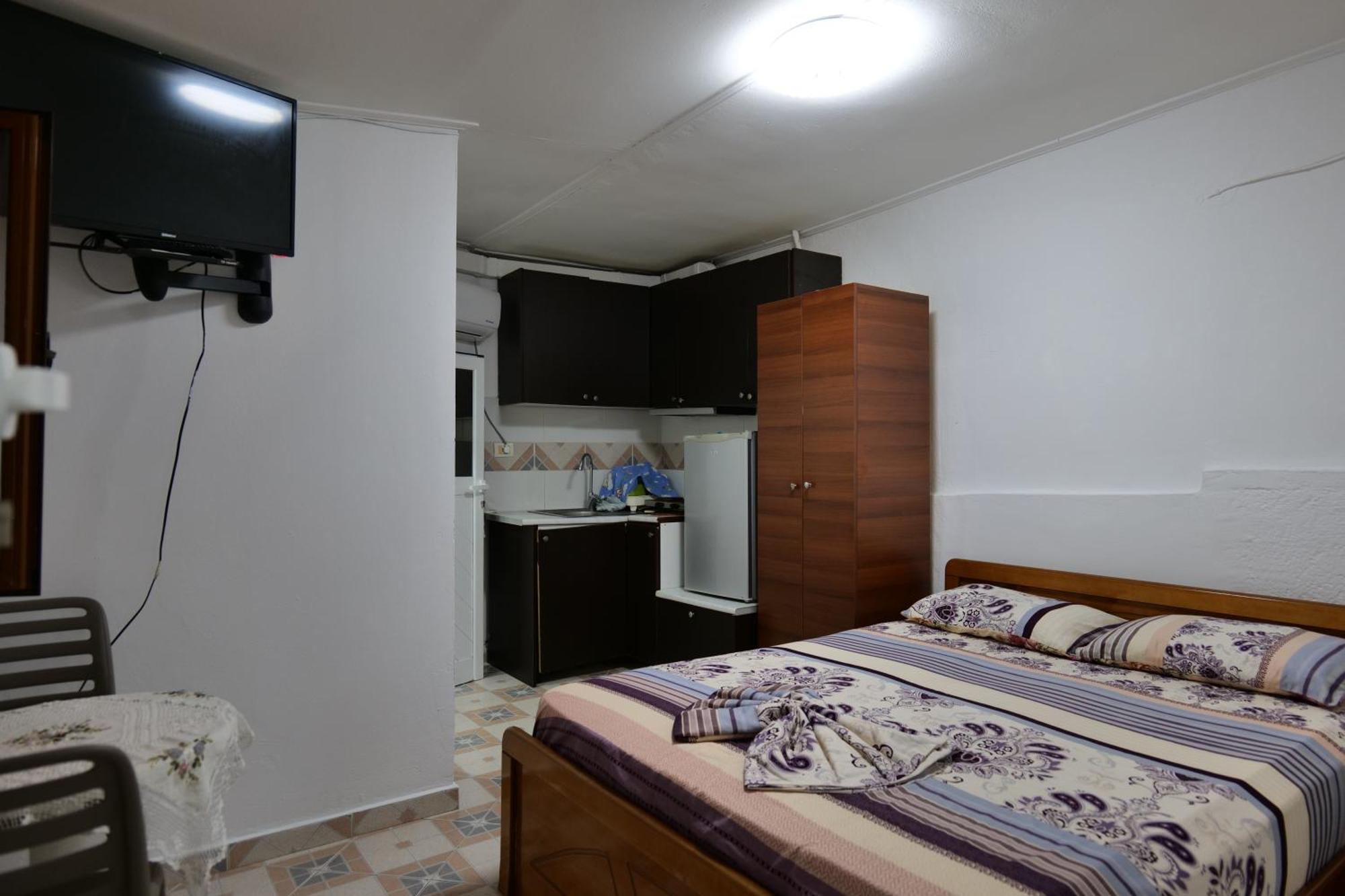Hermes Elite Apartments Sarandë Buitenkant foto