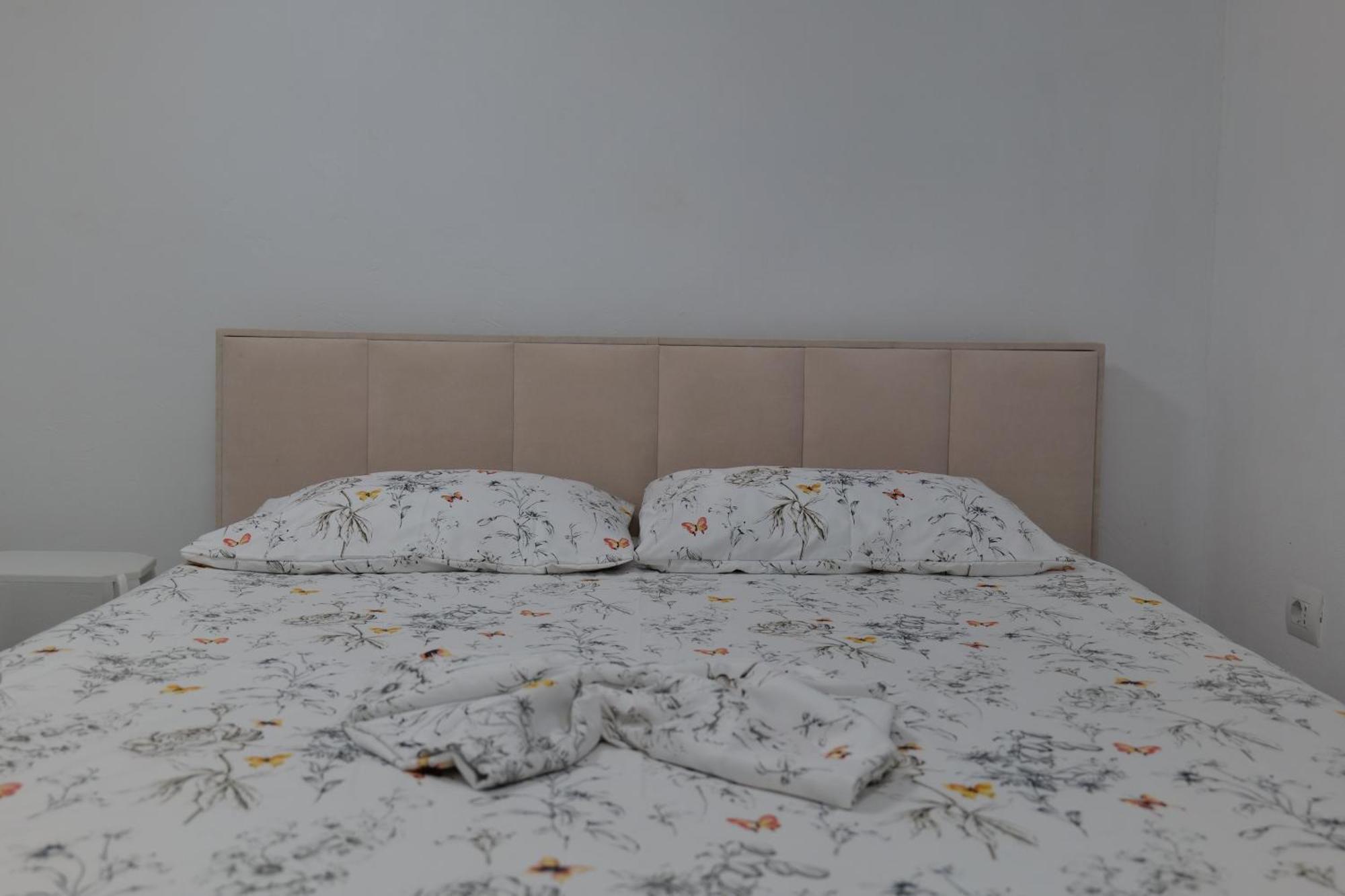 Hermes Elite Apartments Sarandë Buitenkant foto