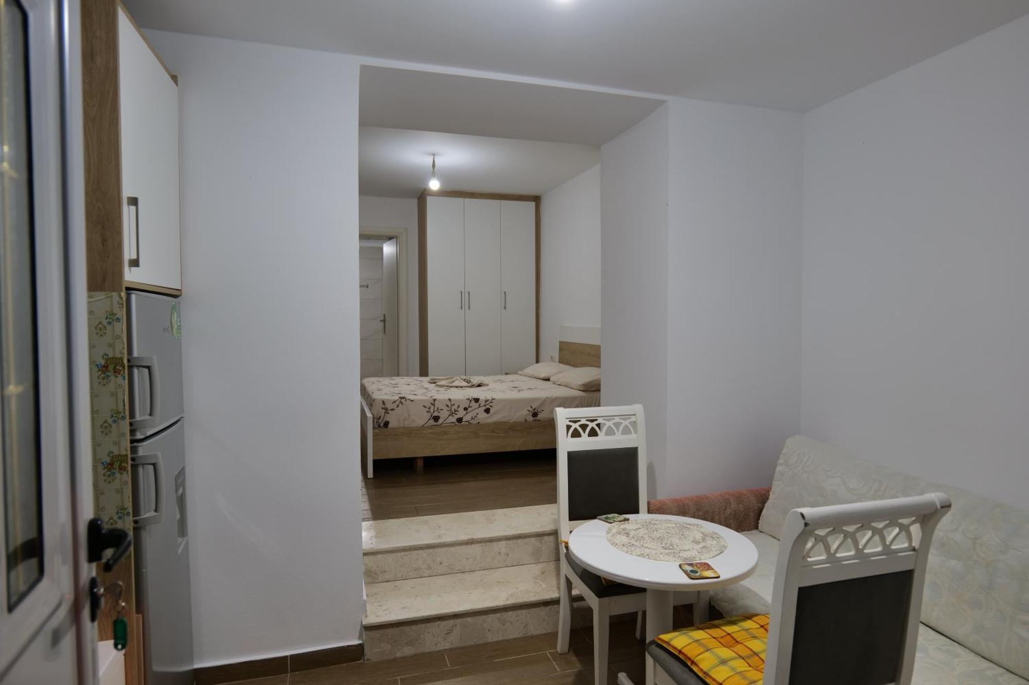 Hermes Elite Apartments Sarandë Buitenkant foto