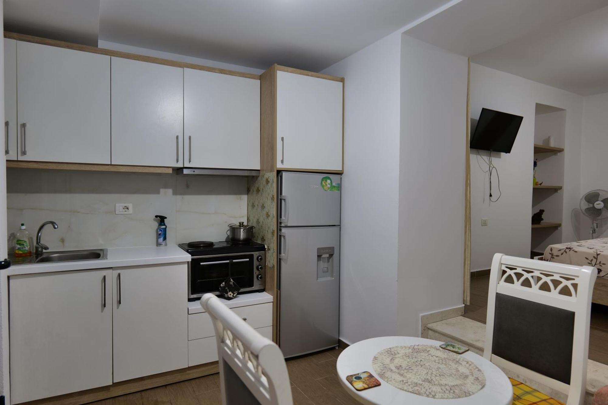 Hermes Elite Apartments Sarandë Buitenkant foto